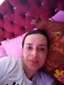 Samantha Sullivan  online show from February 4, 11:49 am