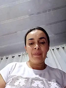 Samantha Sullivan  online show from June 23, 2:31 am