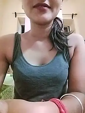 Snapshot of MISSQUEEN48 chatting on July 2, 2:45 pm MISSQUEEN48 online show from July 2, 2:45 pm