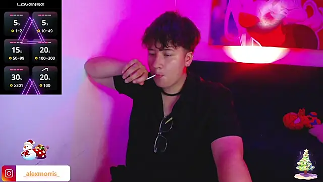  AlexMorris online show from December 18, 7:15 am