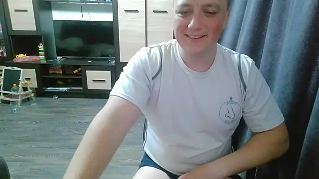 Snapshot of gamblingbum chatting on May 1, 1:48 pm gamblingbum online show from May 1, 1:48 pm