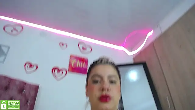 Candy sr online show from December 26, 3:10 pm