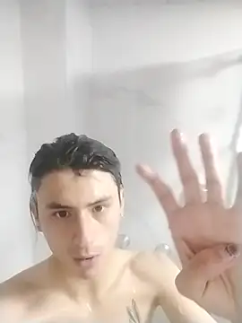 Snapshot of Alann_sr chatting on October 19, 7:47 pm Alann sr online show from October 19, 7:47 pm