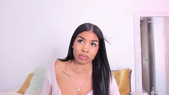 Snapshot of NickyBrown_ chatting on March 19, 9:58 pm NickyBrown  online show from March 19, 9:58 pm