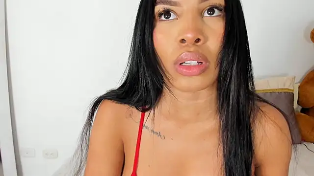 Snapshot of NickyBrown_ chatting on October 20, 5:13 pm NickyBrown  online show from October 20, 5:13 pm