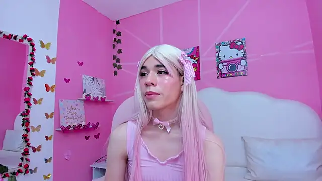 DaripQueen online show from March 21, 5:45 pm