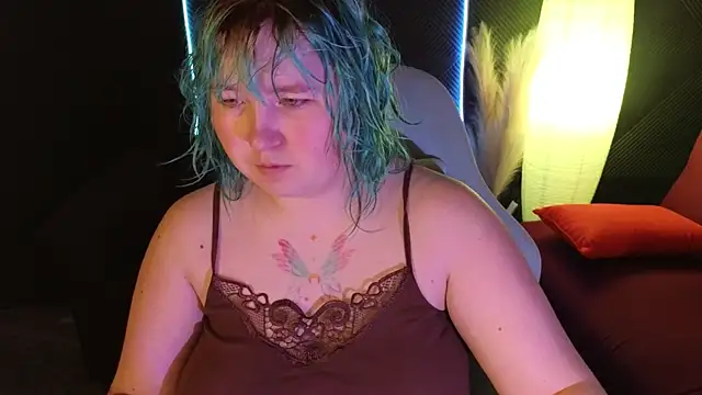 Snapshot of ChimberWol chatting on October 8, 1:36 am ChimberWol online show from October 8, 1:36 am