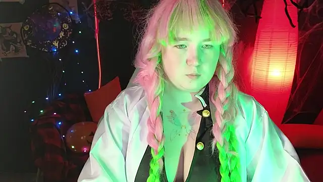 Snapshot of ChimberWol chatting on October 21, 1:50 am ChimberWol online show from October 21, 1:50 am