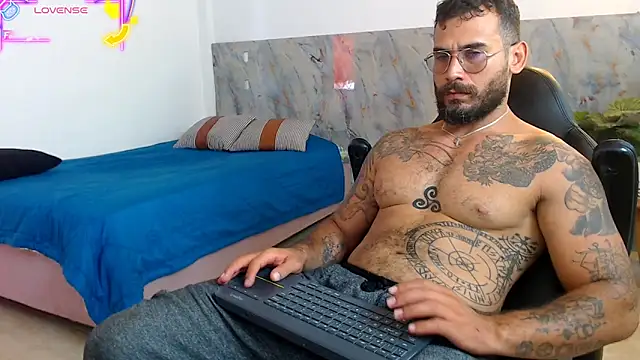 hanz col online show from October 29, 2:52 pm