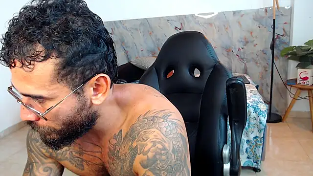 hanz col online show from November 18, 3:34 am