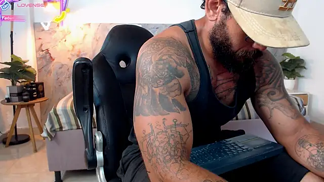 hanz col online show from April 1, 2:25 pm