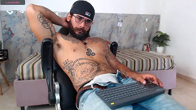 hanz col online show from April 16, 2:18 pm