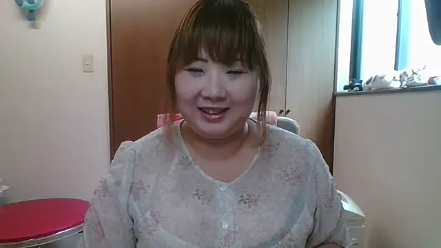 SAKU-RA-chan online show from September 13, 5:18 am