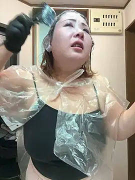 SAKU-RA-chan online show from October 17, 9:34 am