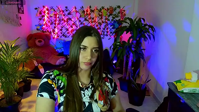 alana rose18 online show from March 1, 6:13 am