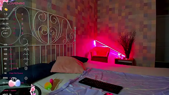 Kira yoon online show from February 23, 11:04 pm