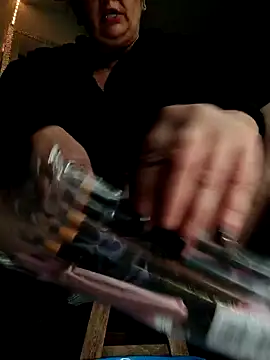 Snapshot of Genoveva73sexy chatting on December 2, 5:48 pm Genoveva73sexy online show from December 2, 5:48 pm