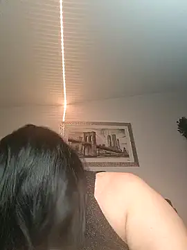 Snapshot of Genoveva73sexy chatting on December 8, 3:02 pm Genoveva73sexy online show from December 8, 3:02 pm