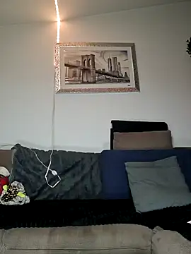 Snapshot of Genoveva73sexy chatting on December 11, 9:23 pm Genoveva73sexy online show from December 11, 9:23 pm