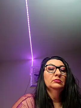 Snapshot of Genoveva73sexy chatting on January 2, 11:09 am Genoveva73sexy online show from January 2, 11:09 am