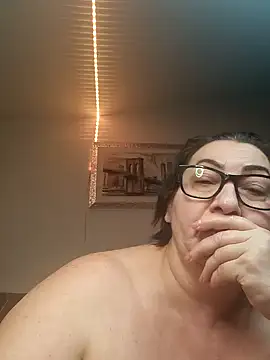 Snapshot of Genoveva73sexy chatting on March 7, 7:38 pm Genoveva73sexy online show from March 7, 7:38 pm