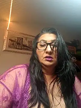 Snapshot of Genoveva73sexy chatting on March 19, 4:13 pm Genoveva73sexy online show from March 19, 4:13 pm