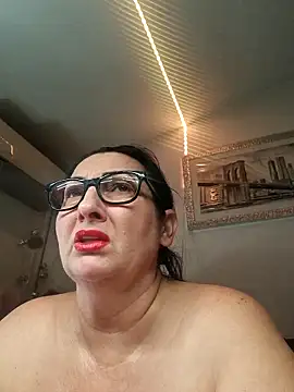 Snapshot of Genoveva73sexy chatting on September 12, 1:22 pm Genoveva73sexy online show from September 12, 1:22 pm