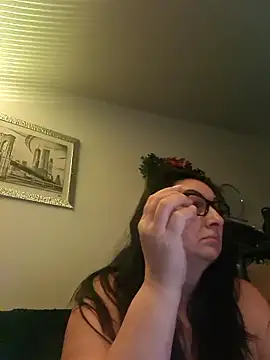 Snapshot of Genoveva73sexy chatting on October 28, 11:18 pm Genoveva73sexy online show from October 28, 11:18 pm