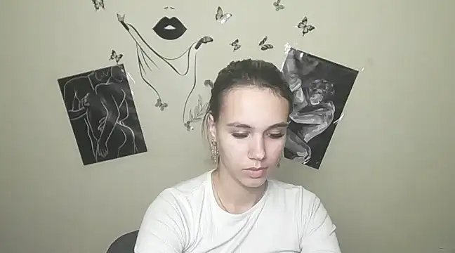 Snapshot of _StAcY chatting on December 1, 4:29 pm  StAcY online show from December 1, 4:29 pm