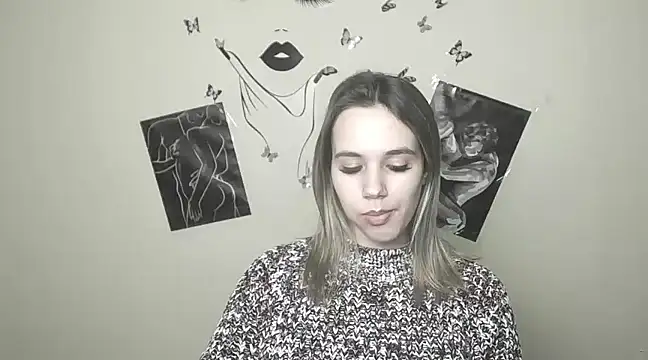 Snapshot of _StAcY chatting on January 4, 4:43 pm  StAcY online show from January 4, 4:43 pm