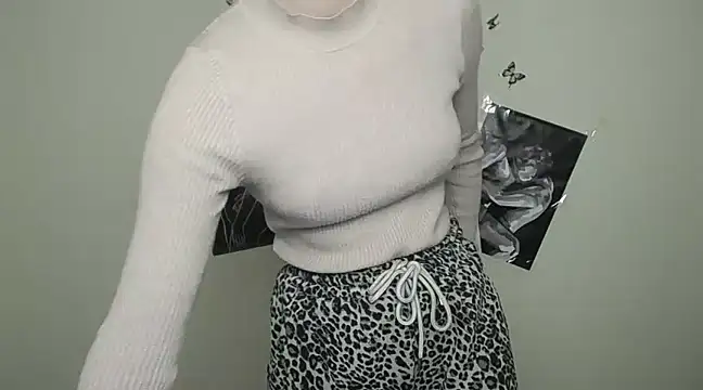 Snapshot of _StAcY chatting on February 4, 1:16 pm  StAcY online show from February 4, 1:16 pm