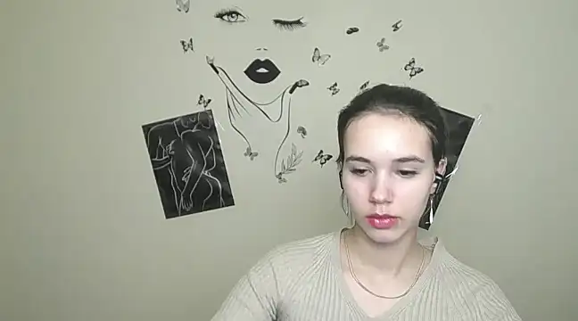 Snapshot of _StAcY chatting on February 18, 10:49 am  StAcY online show from February 18, 10:49 am