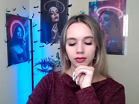 Snapshot of _StAcY chatting on September 30, 12:10 pm  StAcY online show from September 30, 12:10 pm