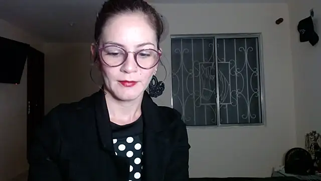 Hanny 24 online show from December 18, 9:14 am