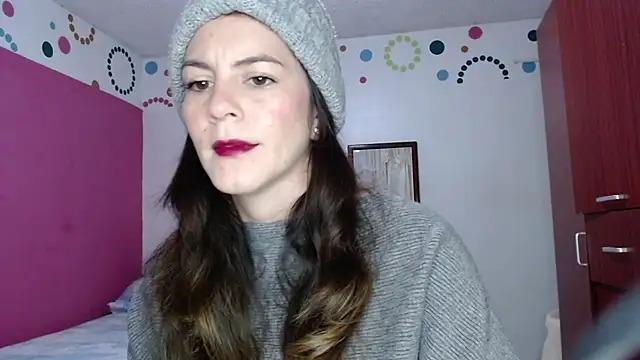 Hanny 24 online show from April 16, 9:10 am