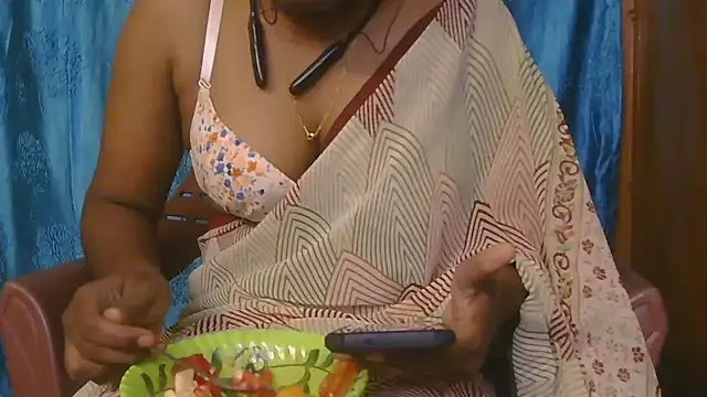 chocolatebabtamill online show from April 11, 3:27 pm