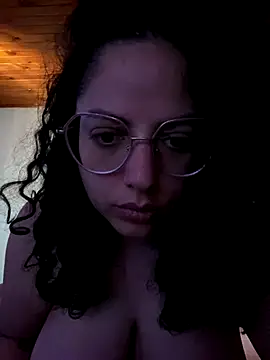 babyluna939 online show from December 17, 4:46 pm