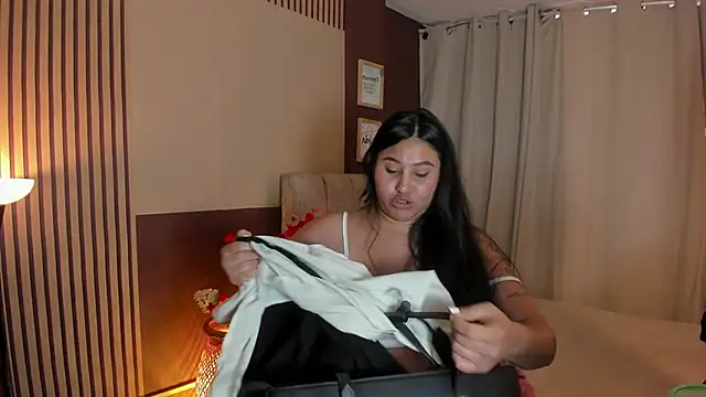 Snapshot of Little_Ivy chatting on March 26, 7:08 pm Little Ivy online show from March 26, 7:08 pm