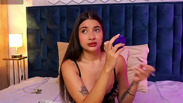 AnitaKariri online show from October 20, 8:04 am