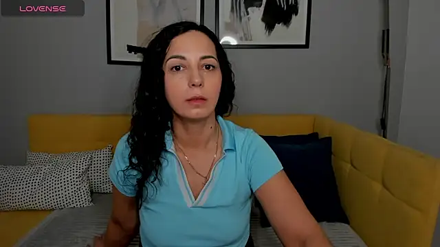 Linda Insatiable online show from March 9, 1:25 am