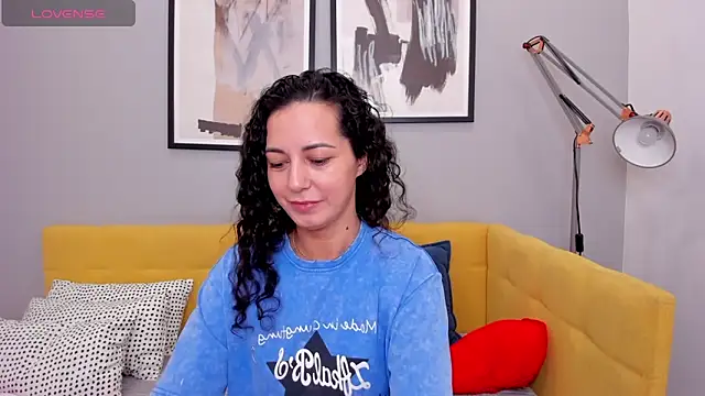 Linda Insatiable online show from March 23, 1:31 am