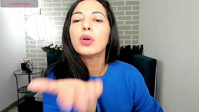 Linda Insatiable online show from November 30, 1:42 am