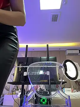 Denise Taylor online show from January 5, 6:02 am