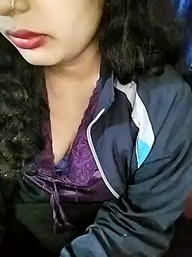 Miss-Siyaa online show from December 10, 4:27 pm