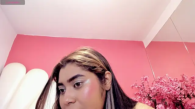 Snapshot of Genesis_Sanders chatting on January 10, 6:31 am Genesis Sanders online show from January 10, 6:31 am