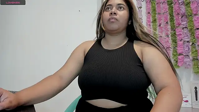 Snapshot of Genesis_Sanders chatting on February 27, 8:20 pm Genesis Sanders online show from February 27, 8:20 pm