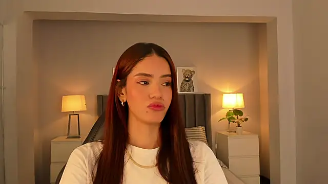 Madie  collins online show from January 28, 12:11 pm