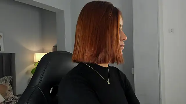 Madie  collins online show from February 14, 12:02 pm