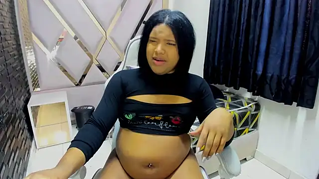 ShanayaKops online show from December 21, 1:29 pm