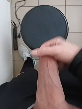 casper0303 online show from January 18, 1:51 pm